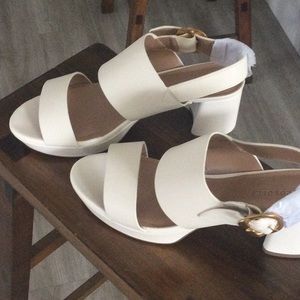 Aerosoles Camera Eggshell leather shoes